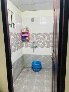 Bathroom Image of 600 Sq.ft 1 BHK Apartment / Flat for sale in Chinhat Lucknow for Rs. 3000000