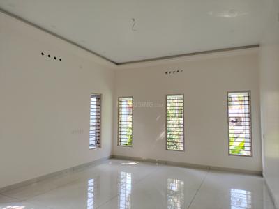 Hall Image of 2000 Sq.ft 3 BHK Independent House for sale in Vyttila Kochi for Rs. 18000000