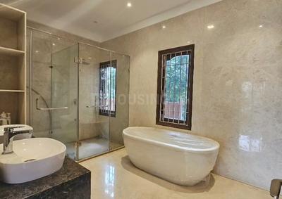 Bathroom Image of 7800 Sq.ft 5 BHK Villa for sale in Karia Villa Espaniol, Keshav Nagar Pune for Rs. 69900000