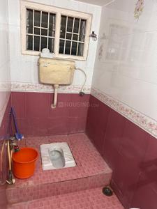 Bathroom Image of 2200 Sq.ft 3.5 BHK Builder Floor for rent in Thiruvanmiyur Chennai for Rs. 65000
