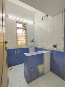 Bathroom Image of 2401 Sq.ft 4 BHK Apartment / Flat for sale in Wanwadi Pune for Rs. 24000000