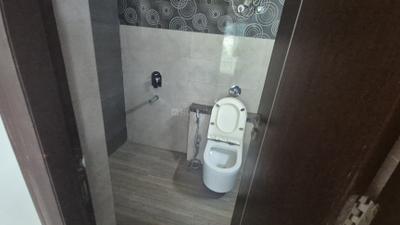 Regency Classic Bathroom Two 3