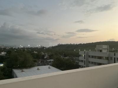 Balcony Image of 600 Sq.ft 1 RK Apartment / Flat for rent in Kothrud Pune for Rs. 15000