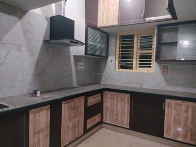 Kitchen Image of 1200 Sq.ft 2 BHK Builder Floor for rent in Kadugodi Bengaluru for Rs. 25000