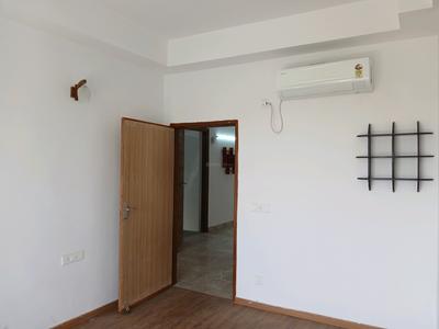 Bedroom Image of 2700 Sq.ft 4 BHK Builder Floor for sale in SS Linden Residential Floors, Sector 84 Gurgaon for Rs. 28500000