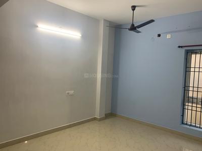 Bedroom Image of 1200 Sq.ft 3 BHK Apartment / Flat for rent in Sithalapakkam Chennai for Rs. 22000