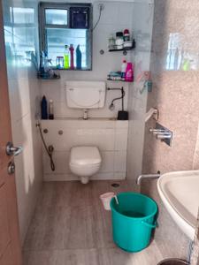 Image of 1200 Sq.ft 2.5 BHK Apartment / Flat for sale in Kanakia Niharika, Thane West, Thane for Rs. 22000000