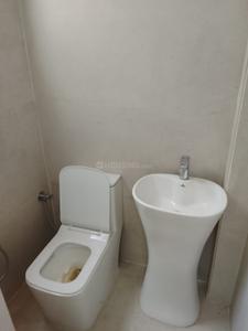 Image of 2400 Sq.ft 4 BHK Apartment / Flat for sale in Bathal apartment, Patparganj, New Delhi for Rs. 34000000