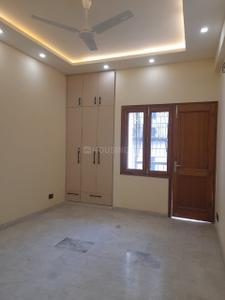 Bedroom Image of 2200 Sq.ft 3 BHK Builder Floor for rent in Anand Niketan New Delhi for Rs. 250000