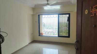 Living Room Image of 550 Sq.ft 1 BHK Apartment / Flat for sale in Borivali West Mumbai for Rs. 12000000