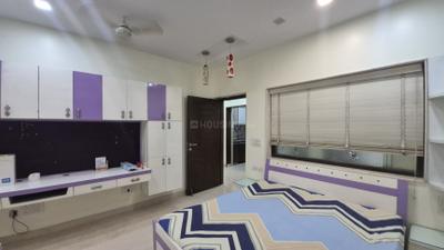 Bedroom Image of 1650 Sq.ft 3 BHK Apartment / Flat for rent in Vasant Kunj New Delhi for Rs. 95000