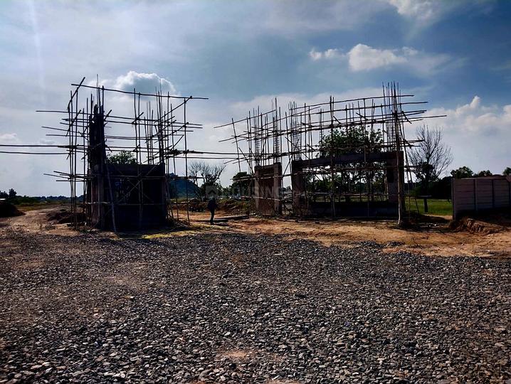 Hovika Aqua Vista Residences Main Image 1