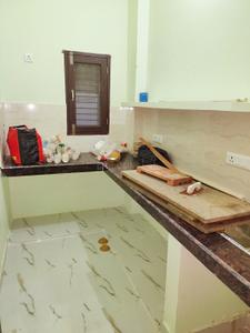Kitchen Image of 1250 Sq.ft 2 BHK Builder Floor for rent in Gomti Nagar Lucknow for Rs. 16000
