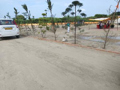 Image of 1000 Sq.ft Residential Plot / Land for sale in Harikansh Garhi, Lucknow for Rs. 400000