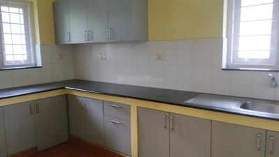 Kitchen Image of 1600 Sq.ft 3 BHK Builder Floor for rent in Edappally Kochi for Rs. 23000