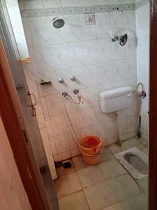 Bathroom Image of 1108 Sq.ft 3 BHK Builder Floor for sale in General Ganj Kanpur for Rs. 5500000