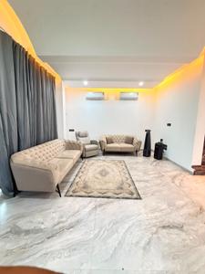 Bedroom Image of 1000 Sq.ft 2 BHK Apartment / Flat for rent in Sterling Tower, Mazgaon Mumbai for Rs. 90000