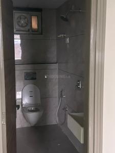 Bathroom Image of 1600 Sq.ft 3 BHK Apartment / Flat for rent in Nirman Nagar Jaipur for Rs. 40000