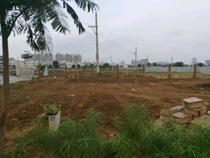 vatika plot sector 82 Main Image 1