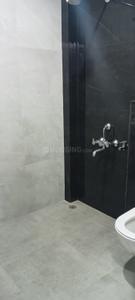 Bathroom Image of 1250 Sq.ft 2 BHK Independent House for rent in Indira Nagar Lucknow for Rs. 15000