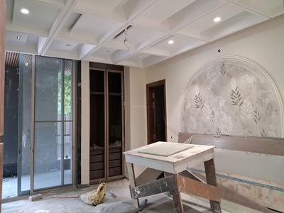 Bedroom Image of 2500 Sq.ft 4 BHK Builder Floor for sale in Punjabi Bagh New Delhi for Rs. 49000000