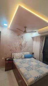 Bedroom Image of 750 Sq.ft 2 BHK Apartment / Flat for sale in Lodha New Cuffe Parade, Sion Mumbai for Rs. 25500000