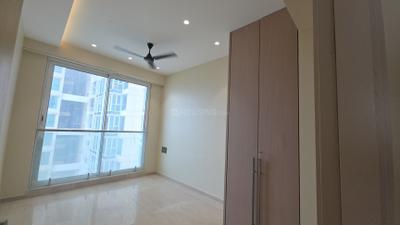 Bedroom Image of 1500 Sq.ft 3 BHK Apartment / Flat for rent in Monte South, Byculla Mumbai for Rs. 175000