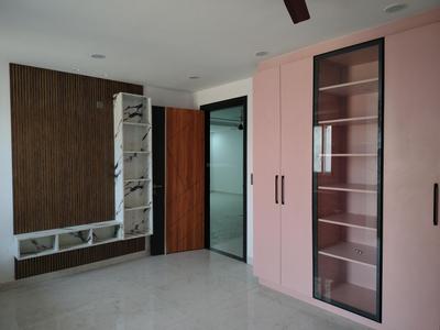 Bedroom Image of 3450 Sq.ft 4 BHK Apartment / Flat for sale in Arenaa Heights The Ultima 107, Sector 102 Noida for Rs. 21101000