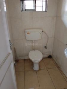 Bathroom Image of 850 Sq.ft 2 BHK Apartment / Flat for sale in Lake Gardens Kolkata for Rs. 7500000
