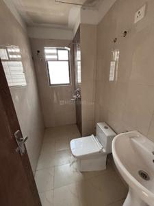 Bathroom Image of 866 Sq.ft 2 BHK Apartment / Flat for sale in Sugam Urban Lakes, Konnagar Hooghly for Rs. 3964000