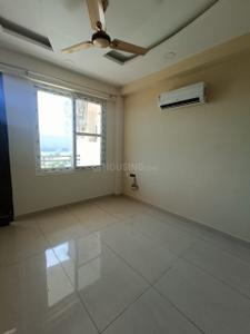 Bedroom Image of 2170 Sq.ft 3 BHK Apartment / Flat for rent in Beverly Golf Avenue, Sector 65 Mohali for Rs. 72000