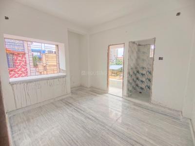 Bedroom Image of 720 Sq.ft 2 BHK Apartment / Flat for sale in Parnasree Pally Kolkata for Rs. 3600000