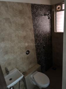 Bathroom Image of 918 Sq.ft 2 BHK Apartment / Flat for rent in Lodha Casa Bella Gold, Palava Phase 1 Thane for Rs. 26000