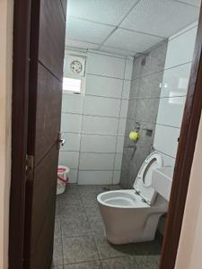 Bathroom Image of 855 Sq.ft 2 BHK Apartment / Flat for rent in Kunnamangalam Kozhikode for Rs. 30000