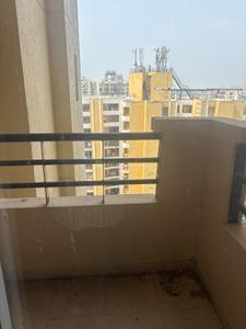 Balcony Image of 1805 Sq.ft 3 BHK Apartment / Flat for sale in Purvanchal Royal City Phase 2, Chi V Greater Noida for Rs. 20500000