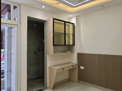 Bedroom Image of 1000 Sq.ft 3 BHK Apartment / Flat for sale in Suraj Vihar New Delhi for Rs. 8300000
