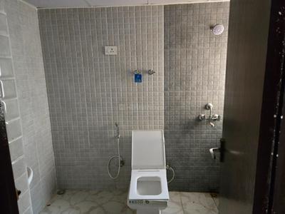 Image of 1550 Sq.ft 3 BHK Apartment / Flat for sale in Amrapali Heartbeat City, Sector 107, Noida for Rs. 16500000