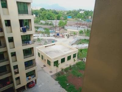 Balcony Image of 370 Sq.ft 1 BHK Apartment / Flat for sale in  Green Woods Building 2 To 6, Daighar Gaon Thane for Rs. 3200000