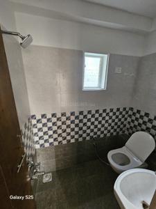 Bathroom Image of 559 Sq.ft 2 BHK Apartment / Flat for rent in Shyamal Heights, Ankhol Vadodara for Rs. 24000