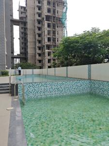Swimming Pool Image of 706 Sq.ft 2 BHK Apartment / Flat for rent in Thapar Suburbia, Chembur Mumbai for Rs. 75000