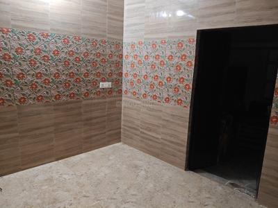 Bedroom Image of 600 Sq.ft 3 BHK Independent House for rent in Alambagh Lucknow for Rs. 11000