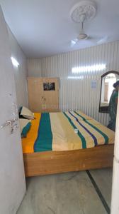 Bedroom Image of 200 Sq.ft 1 RK Builder Floor for rent in Green Park Extension New Delhi for Rs. 18000
