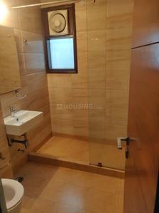 Bathroom Image of 2200 Sq.ft 3 BHK Builder Floor for rent in Gulmohar Enclave, Gulmohar Park New Delhi for Rs. 120000