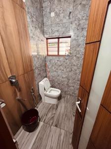 Bathroom Image of 3200 Sq.ft 4 BHK Independent House for sale in Aluva Kochi for Rs. 13000000