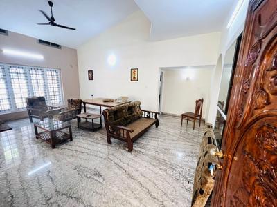 Hall Image of 3000 Sq.ft 4 BHK Independent House for sale in Aluva Kochi for Rs. 19000000