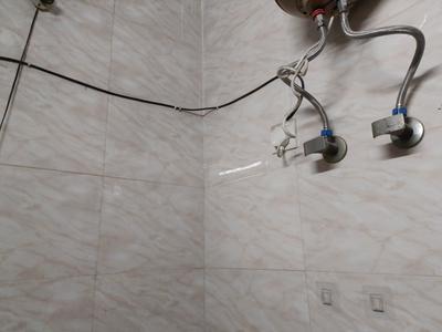 Bathroom Image of 420 Sq.ft 1 BHK Builder Floor for sale in Govindpuri New Delhi for Rs. 2000000