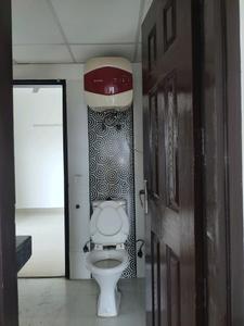 Common Bathroom Image of 1425 Sq.ft 3 BHK Apartment / Flat for sale in Paramount Floraville, Sector 137 Noida for Rs. 17500000