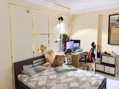 Bedroom Image of 1215 Sq.ft 2 BHK Apartment / Flat for sale in Paldi Ahmedabad for Rs. 7000000