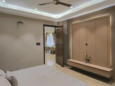 Bedroom Image of 4000 Sq.ft 5 BHK Builder Floor for sale in Indirapuram Ghaziabad for Rs. 57500000