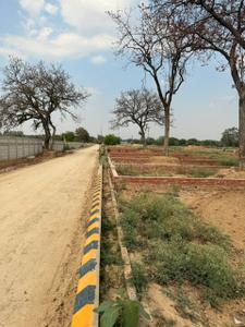 Image of 1000 Sq.ft Residential Plot / Land for sale in Rahmatnagar, Lucknow for Rs. 1500000